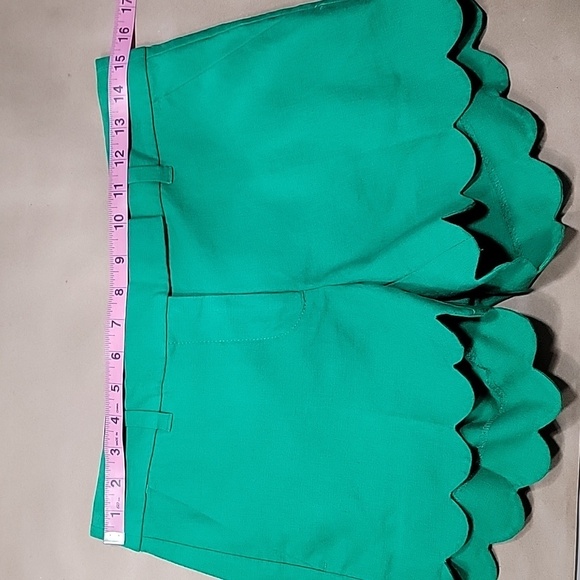 J. Crew Size 2 Shamrock Green Scalloped Trim Linen Blend Shorts, NEW with Tag - Picture 5 of 12